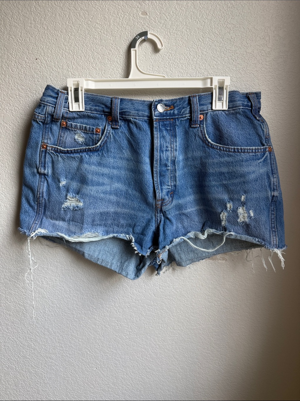 Universal Thread Frayed Distressed High Rise Mini Blue Denim Shorts